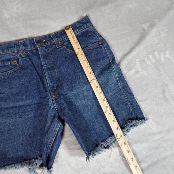 Vintage Levis Cut Off Denim Shorts Mens 32 (Estimated) 7” Altered Distressed 90s - Picture 9 of 11